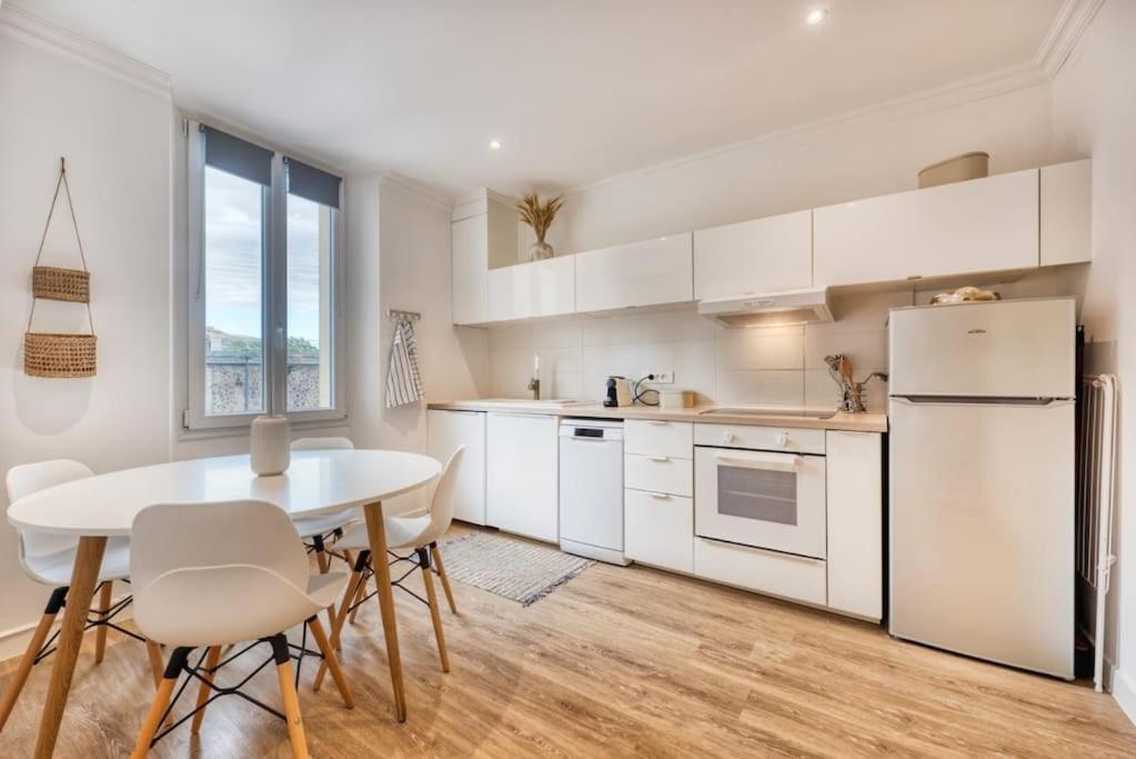 Appartement Neuf Centre Ville Et Plage A Proximite Saint-Raphaël المظهر الخارجي الصورة